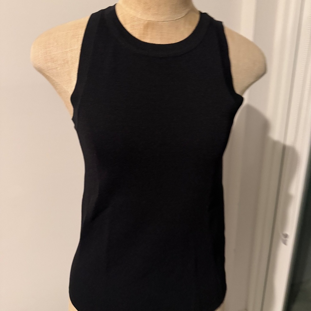 All:Row Sleeveless Top in Black Size Medium